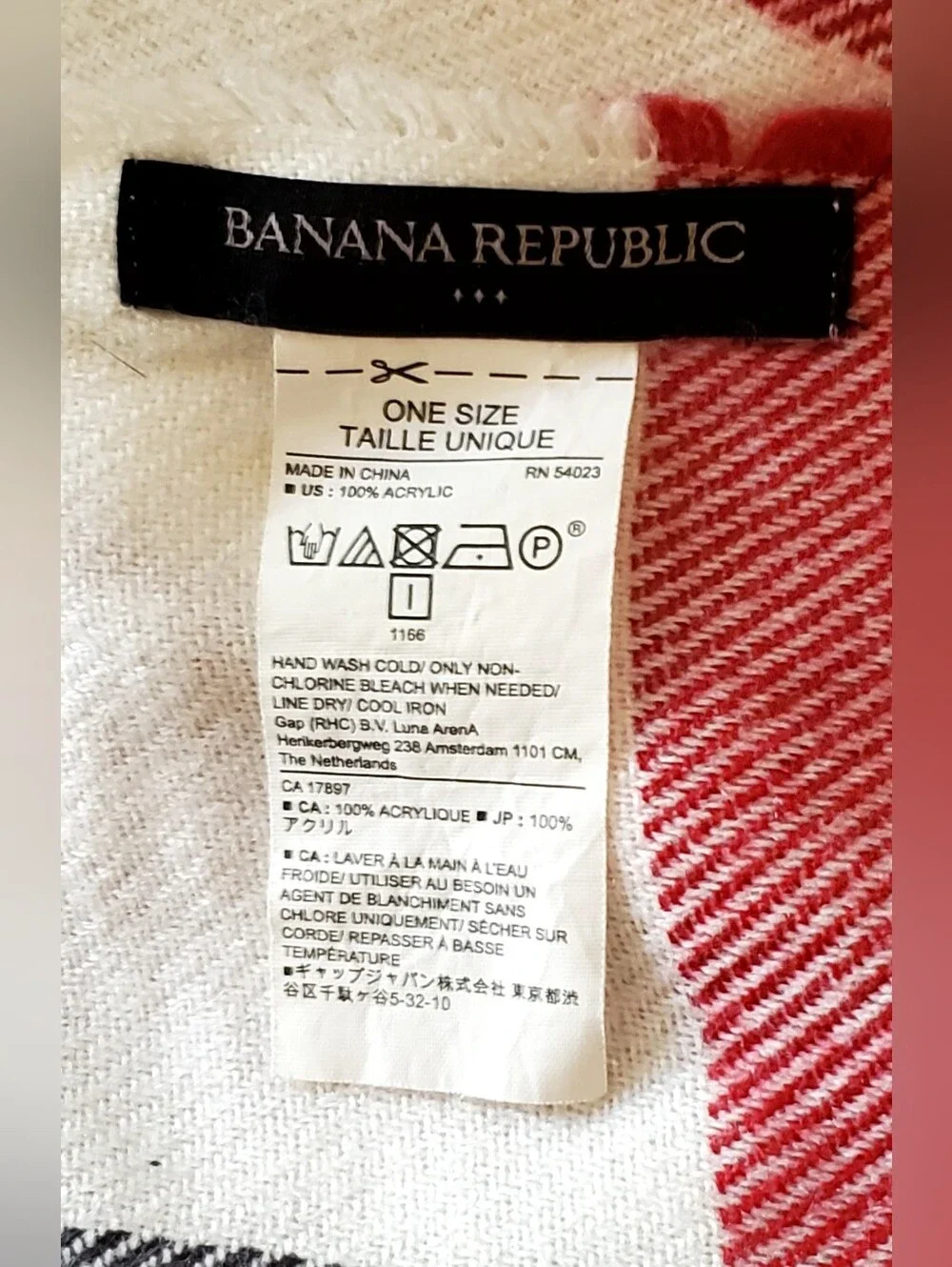 Banana Republic Red and White Striped Knit Scarf